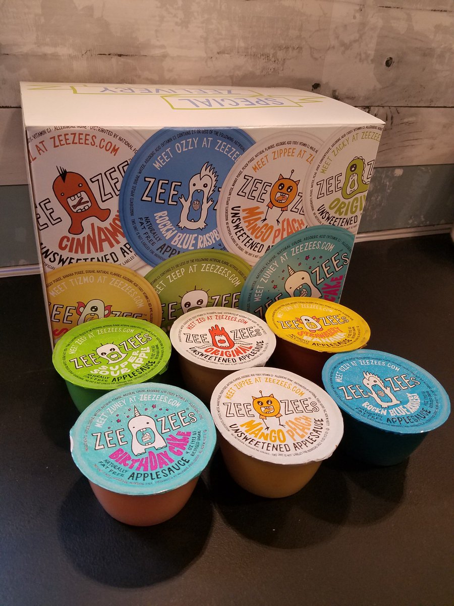 MacKidNovi's tweet photo. Get a load of these applesauce flavors made by @ZeeZeesFoods : Rock’n Blue Raspberry, Birthday Cake, Strawberry Banana, Super Sour Apple #ZeeZeesHaveLanded #ad https://t.co/AdXs5QvyWi https://t.co/XEF4FjRyMS