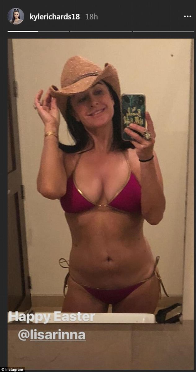 PunkabillyStore's tweet photo. We're celebrating #WCW with hotties from all ages! Kyle Richards, 49, proves she's still a #pinup as she poses in string #bikini for eye-popping selfie! #beautyofallages
https://t.co/zKTfKlfiyo https://t.co/ltW2qFd5XL