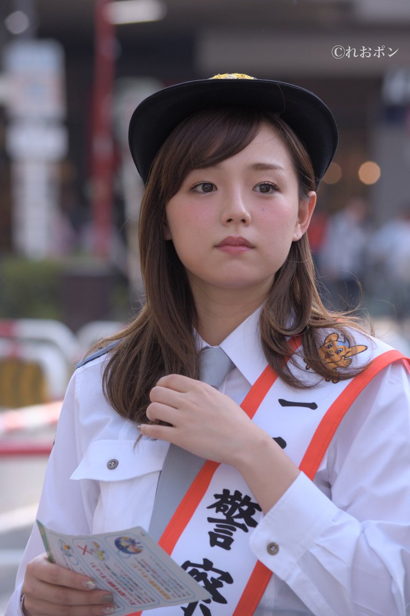 れおポン V Twitter 刑事ドラマっぽい てめぇ取り締まるぞ ご挨拶 篠崎愛