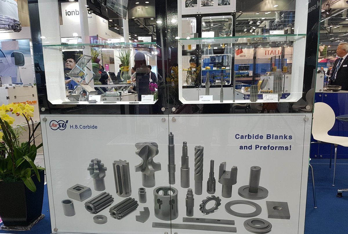 StarSUllc's tweet image. Visit us at #SIMTOS in hall 7, booth 6-02. See the latest advancements in manufacturing technology! #GearTools #CarbideTools #Manufacturing #CuttingTools #MachineTools @SAMPspa
