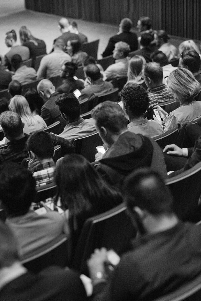 Are you a #YYC #tech startup? Take your business to the next level <a href="/TheAccelerator_/">The Accelerator</a>. Applications are now open! bit.ly/2J0Sxws