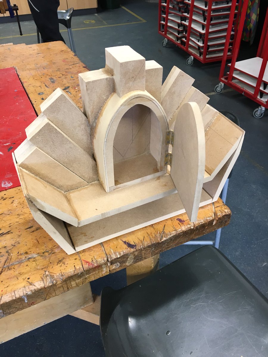TechnologyTBA's tweet photo. @TheBlythAcademy students showing off their wood working skills #oldschool #trades #skills https://t.co/xduX1xtSVK