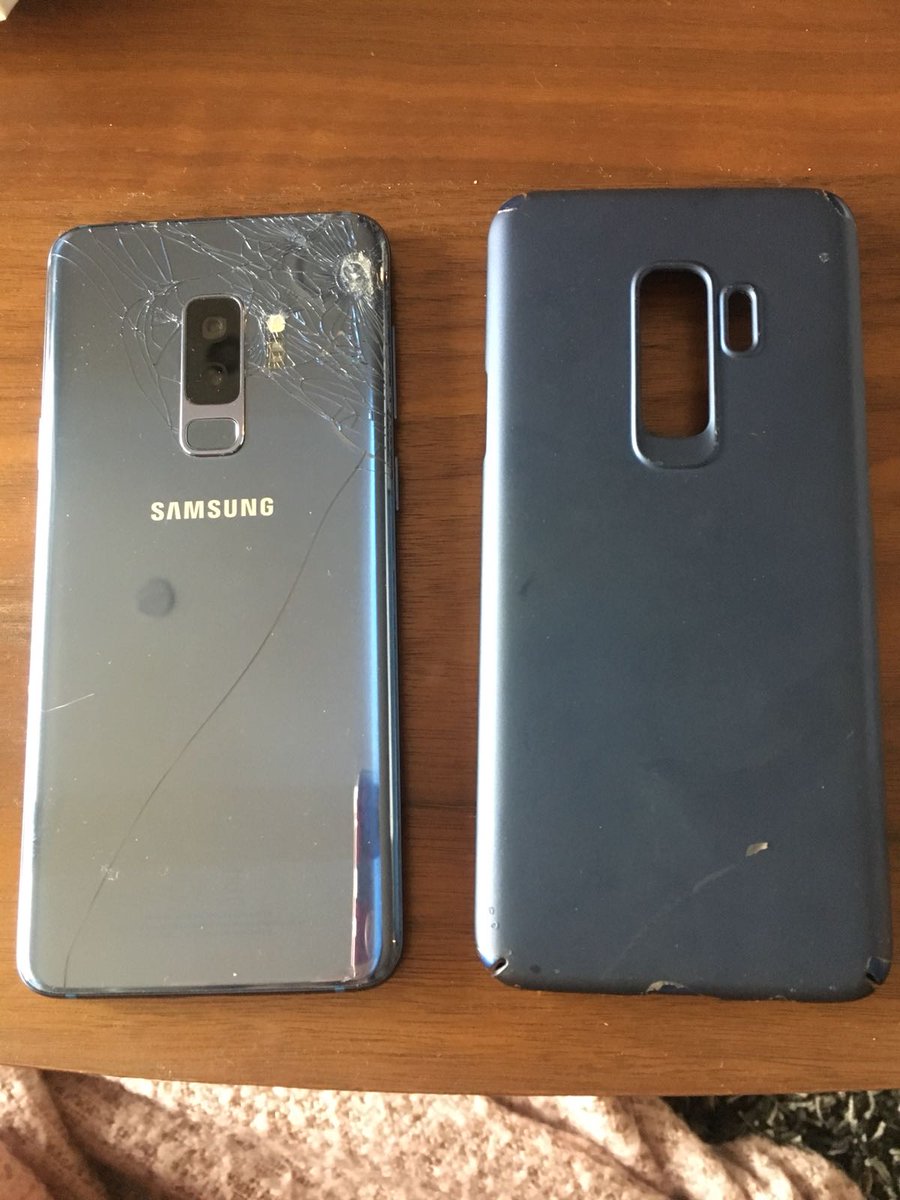 MichaelBonnar1's tweet photo. @SamsungUK Really disappointed in my brand new #SamsungGalaxyS9Plus  after only a couple of weeks. Great phone, dropped from waist height and was damaged even with a 'protective case'. #disappointed #customersupport https://t.co/1sUrVnBxkv