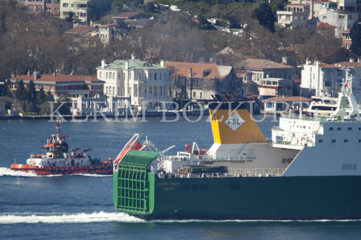 KerimBozkurt's tweet photo. Hurst Point, a Point class sealift ship built for Ministry of Defense for use in Royal Fleet Auxiliaries crossing to Black Sea with some military hardware on deck. @RoyalNavy @DefenceHQ @NATO_MARCOM @NATO Thx2 @YorukIsik for spot @SerhatGuvenc @alperboler @Saturn5_ #hurstpoint https://t.co/QaAqc3Be7G