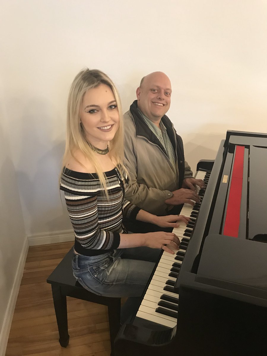 HiddenHills_'s tweet image. #justpracticing #new #IPMsong with@BrooklynRoebuck @IPM2018 @FoodFarmNews @CFCODave @Rapini1 @GregCKXS @CKSYChris @CCampbellCTV @waynekblac