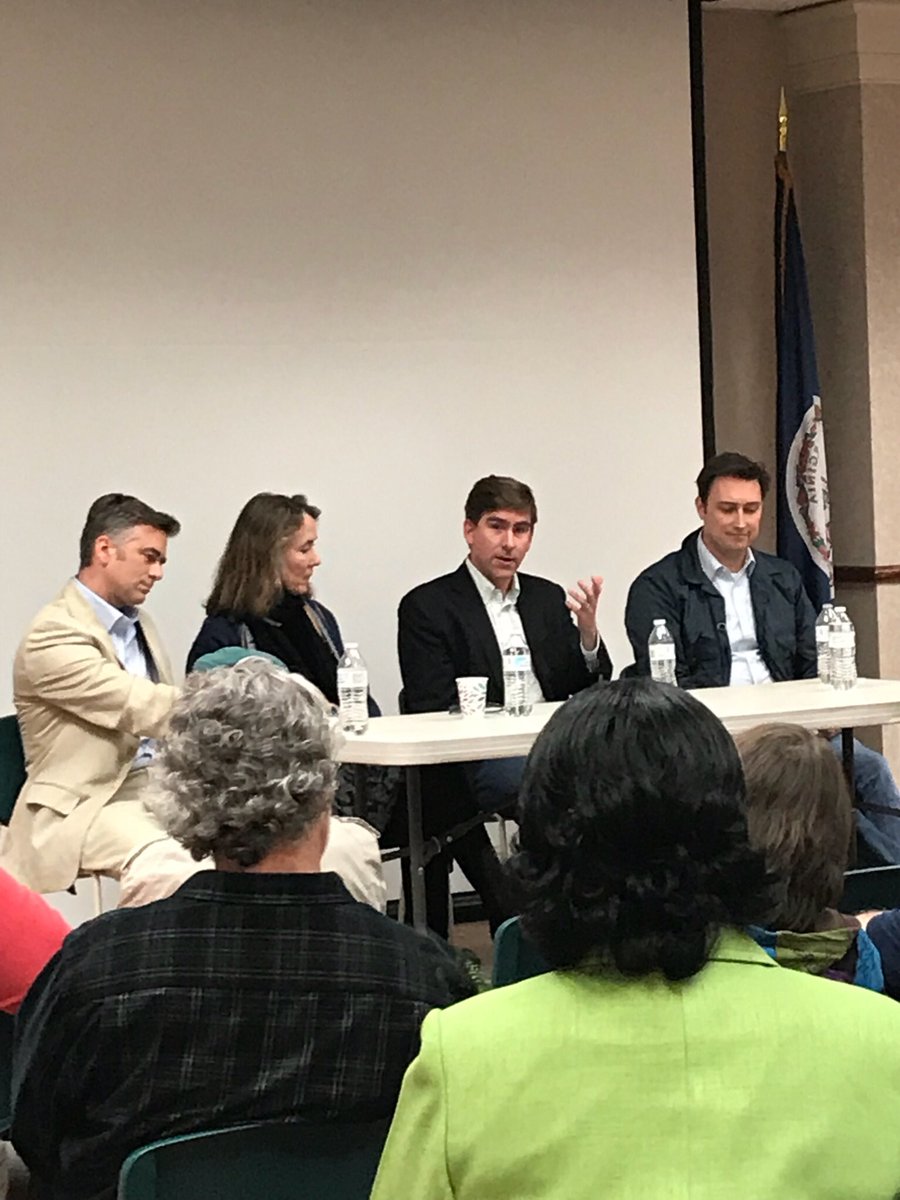 Cullop4Congress's tweet photo. Thanks to the Bedford Dems for their forum last night.  Thoughtful questions from a good audience always make my night! #VA05 https://t.co/VLp09ZDS1U