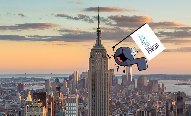 ETMonline's tweet photo. Notey, Team ETM mascot, says join Team ETM and run the @nycmarathon! When you join you will receive access to the New York Road Runners online training course and more! All details at https://t.co/pq2fVoZFvZ. #TCSNYCMarathon #NYRR #running #Notey #sports #nonprofitnews #run #goal https://t.co/4TZczSMzcl