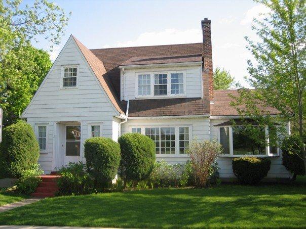 With warm weather right around the corner, what better time to renovate the exterior of your home! Give us a call today for a free quote! 5196691445 #rmw #rmwexteriors #homerenovations#kitchenerwaterloo