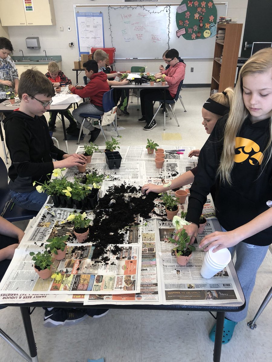 ro16h's tweet photo. Students planting flowers for the nursing home residents #cescougars #projectjack https://t.co/fnOEaUMXfV