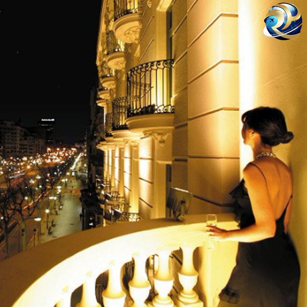 48 hours in Barcelona. bit.ly/1MFcEQP #barcelona #spain #europa #bestof #tour #travelexperts #luxurytravel #europeantravel #traveltheworld #fun #traveldocs #passports #passportready #expedite #passportexpeditors #bestinthebusiness #resort #celebritytravel #vip #viptravel