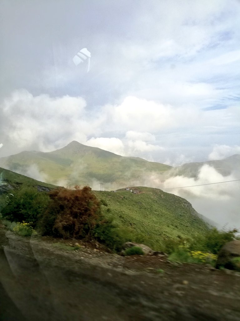 This is a damn cloud 