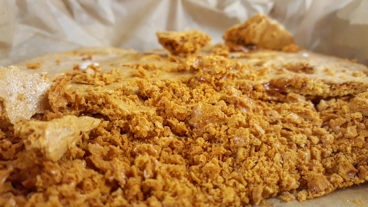 Cinder Toffee Crunch 😋 Ready for your "Build your own sundae!" 🍦🍨 #icecream #bake #cindertoffee #toffee #sweet #treat #dessert #menu #hungry #pub #skipton #caramelized