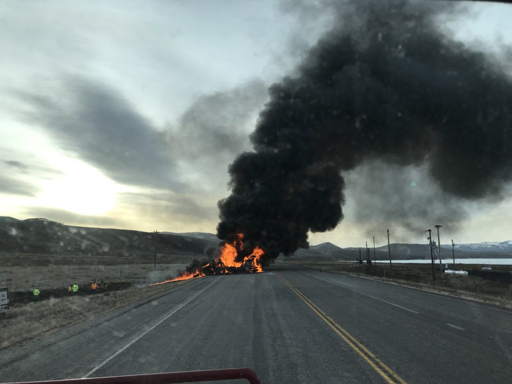 jcwcfd's tweet photo. Tanker fire on Highway 40 in Wasatch County has the road shut down https://t.co/YTVdYtEcsB