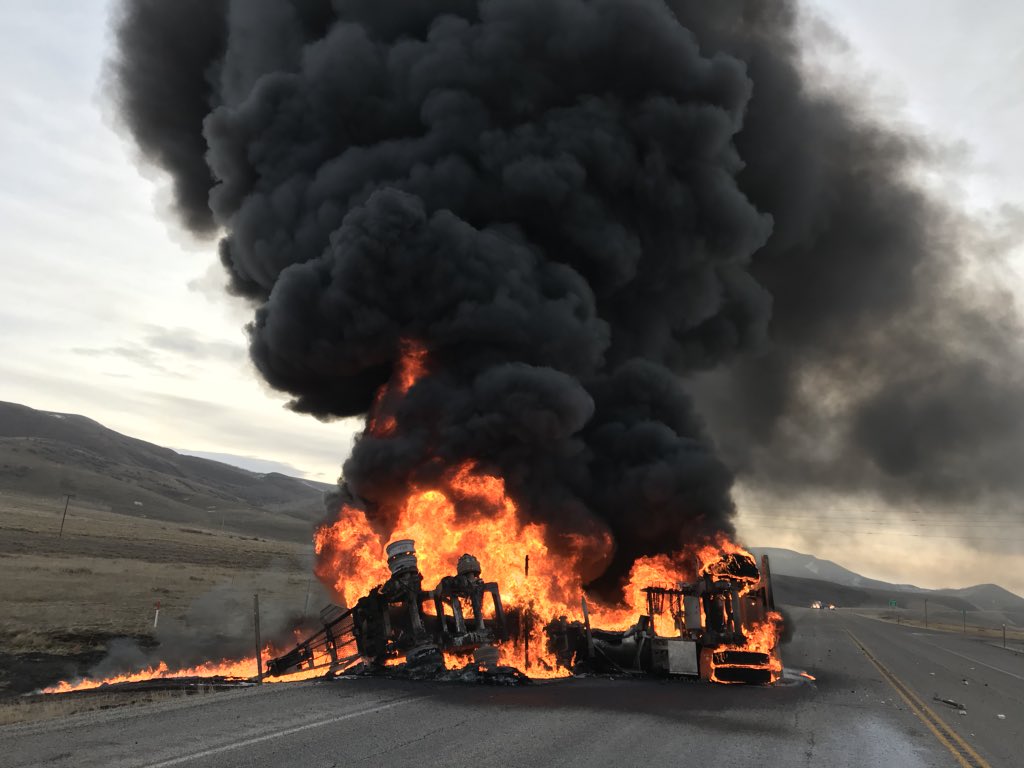Tanker fire on Highway 40 in Wasatch County has the road shut down