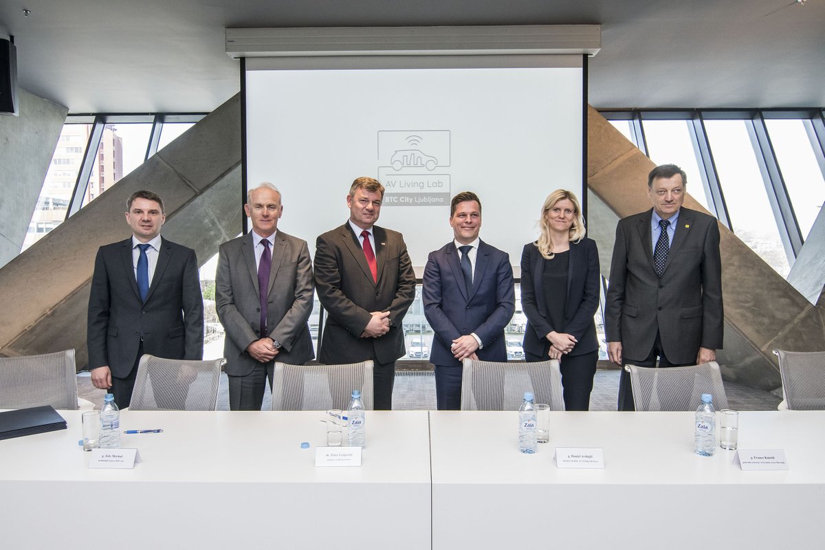AVLivingLab's tweet photo. AV Living Lab and partners established Slovenian #AutonomousDriving ecosystem with support of Slovenian Ministry of Infrastructure. #AutonomousVehicles #LivingLabX
More: https://t.co/T68Tq4juhF https://t.co/Xb6Ubs9W4r