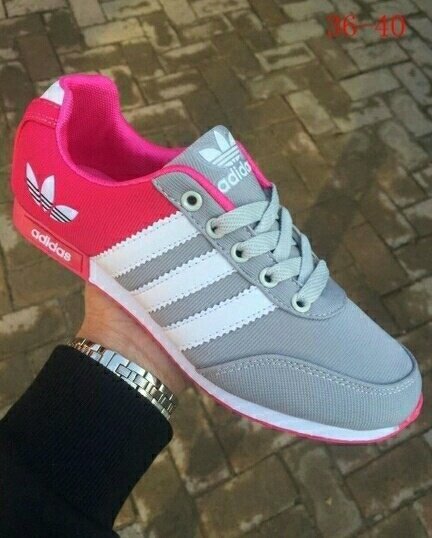 MarModass's tweet image. Adidas. 
23€. 
Tallas 36,37,38,39,40,41,42,43,44, 45.
Envio entre 10 y 25 dias.
Pago por ingreso, transferencia, paypal o tarjeta. 
No hacemos contra reembolso.
Entrega de numero de seguimiento.
Pedido por mensaje privado, whatsapp 640710523, o email mar.modass@gmail.com