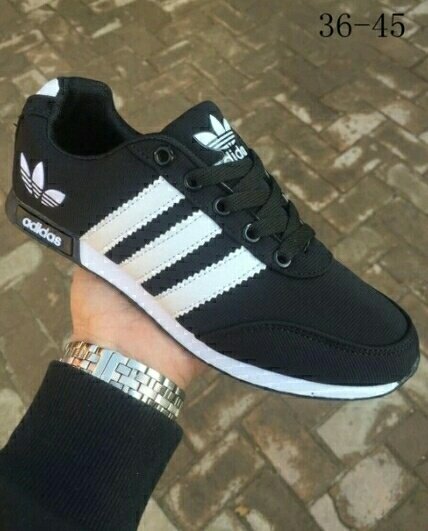 MarModass's tweet image. Adidas. 
23€. 
Tallas 36,37,38,39,40,41,42,43,44, 45.
Envio entre 10 y 25 dias.
Pago por ingreso, transferencia, paypal o tarjeta. 
No hacemos contra reembolso.
Entrega de numero de seguimiento.
Pedido por mensaje privado, whatsapp 640710523, o email mar.modass@gmail.com