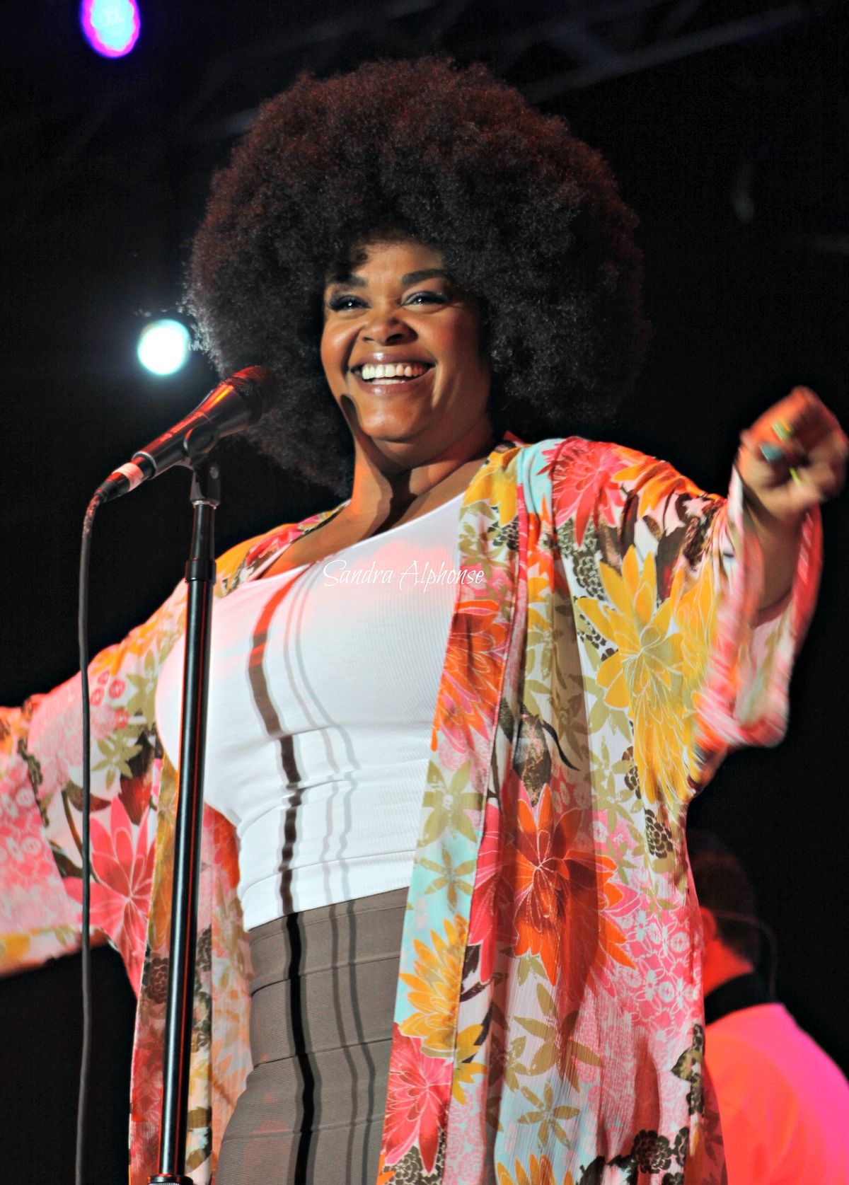 Happy birthday to the one and only, Jill Scott! She turns 46 today! 