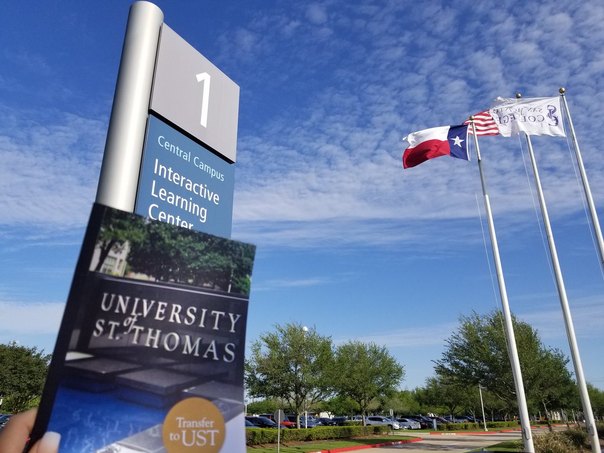 USTSaraJohnson's tweet image. What a sunny day for talking with a transfer counselor at @SanJacCollege #CentralCampus! Meet @USTadmissions in the University Center C1.129 today until 2pm. @SJCUnivCtr #TransferScholarships #Transfer2UST #FutureCelts #Smiles4Everyone