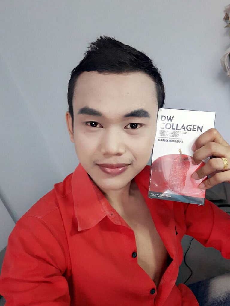 dwplus888's tweet image. นาทีนี้ไม่ว่า ใคร ใคร ใคร ก็ต้องกิน #dwcollagen  ไม่ต้องกินแอปเปิ้ลวันละ10ลูก แค่กินคลอลาเจนวันละ1ซอง ก็ผิวขาวทั้งตัวหน้าใสไม่มีสิวด้วย!!!  #O2soSTRONG