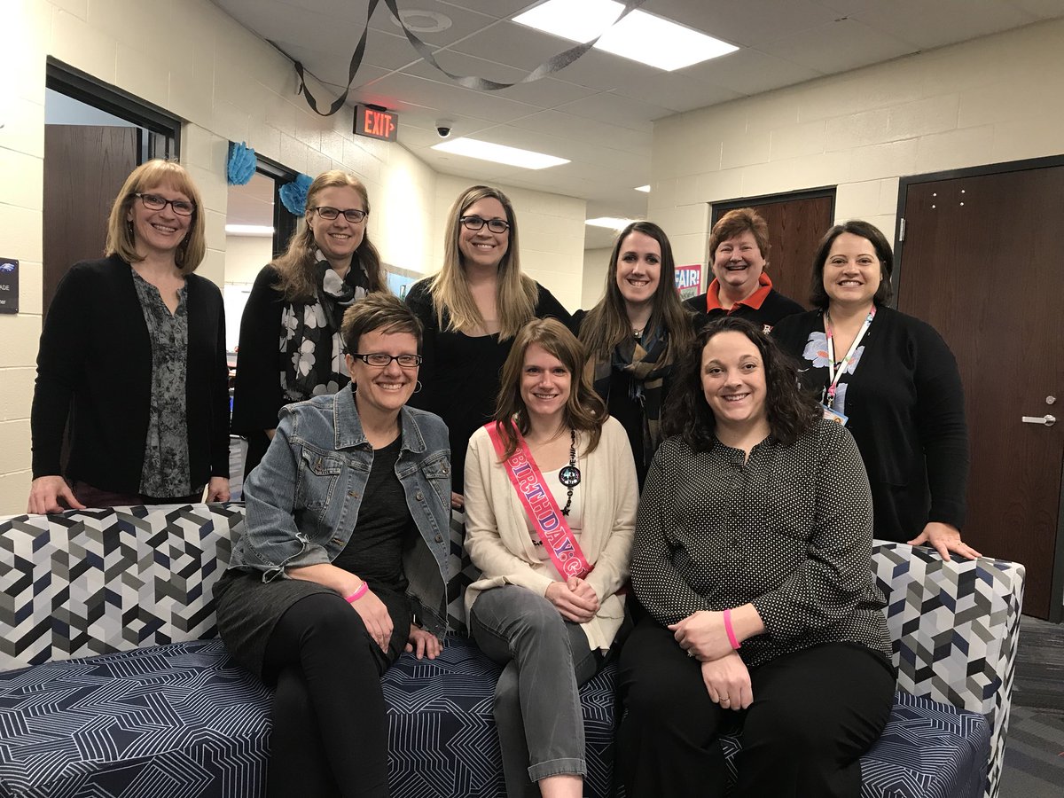mrseckelteach's tweet photo. Celebrating Mrs. Schaffner turning the big 4-0!!!! https://t.co/GkLsJlkT4i