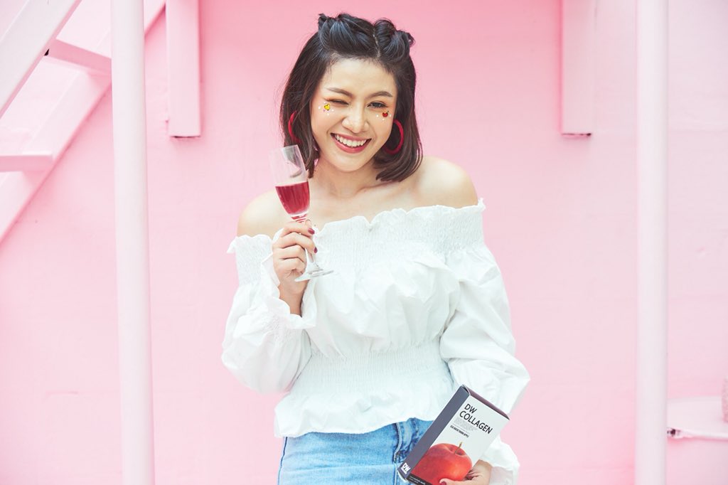 dwplus888's tweet image. ทำไมถึงสดใสแบบนี้น๊ออออ ??!!*  #dwcollagen  ผิวดีเกินราคาจริงๆ ผิวฟู ผิวสวย โลกสดใส ผิวสวยมองอะไรก็สวย #O2soSTRONG