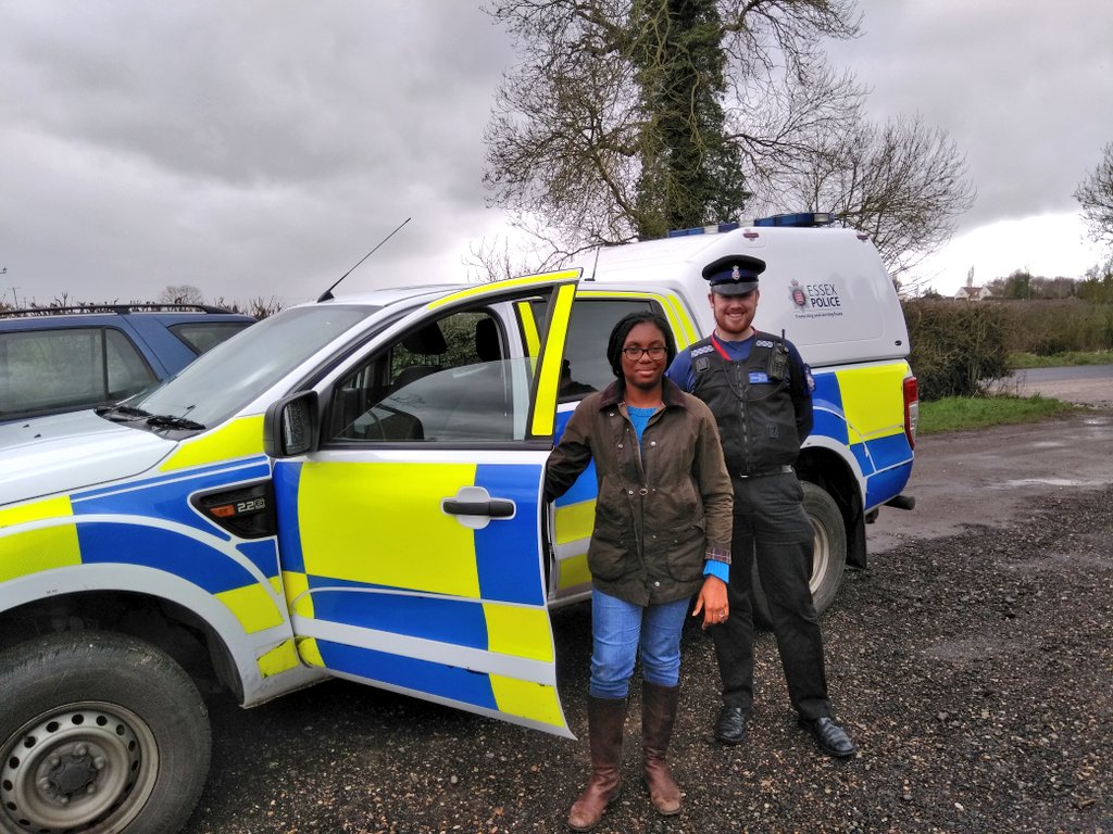 Really impressed when our MP @KemiBadenoch turned up today with @PCSOJamesGraham to talk about rural policing and the effects of #ruralcrime @EssexPoliceUK #harecoursing #farming #farm365