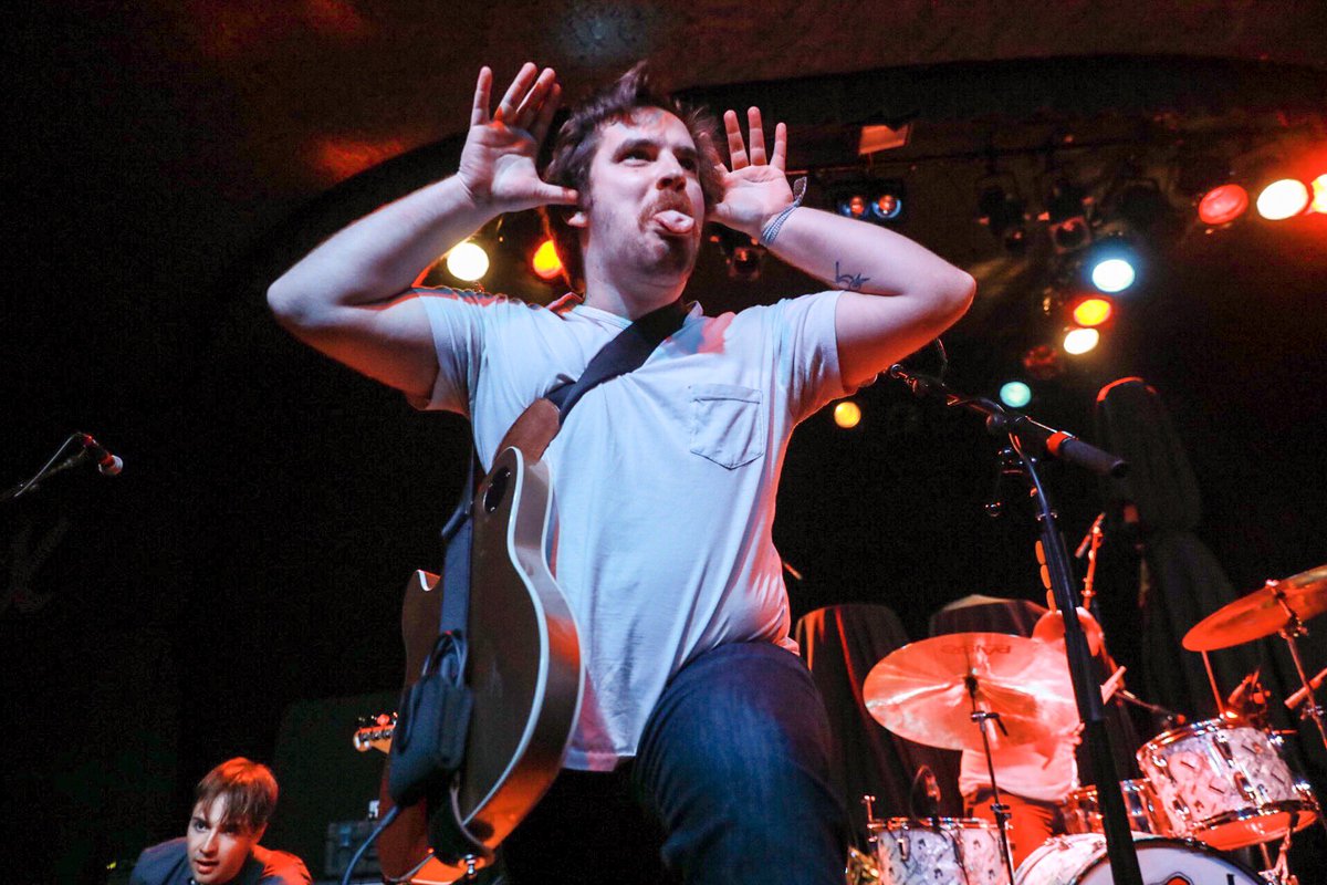 I get the feeling that <a href="/DiarrheaPlanet/">Diarrhea Planet</a> is a band that has a lot of fun. 😛