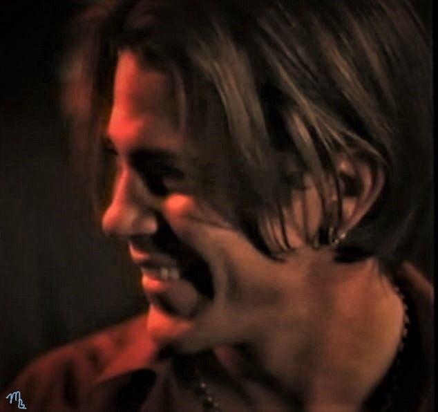 kanemania7's tweet photo. #WednesdayMotivation #ChristianKane #SaveTheLibrarians https://t.co/bwR2oMrAbW