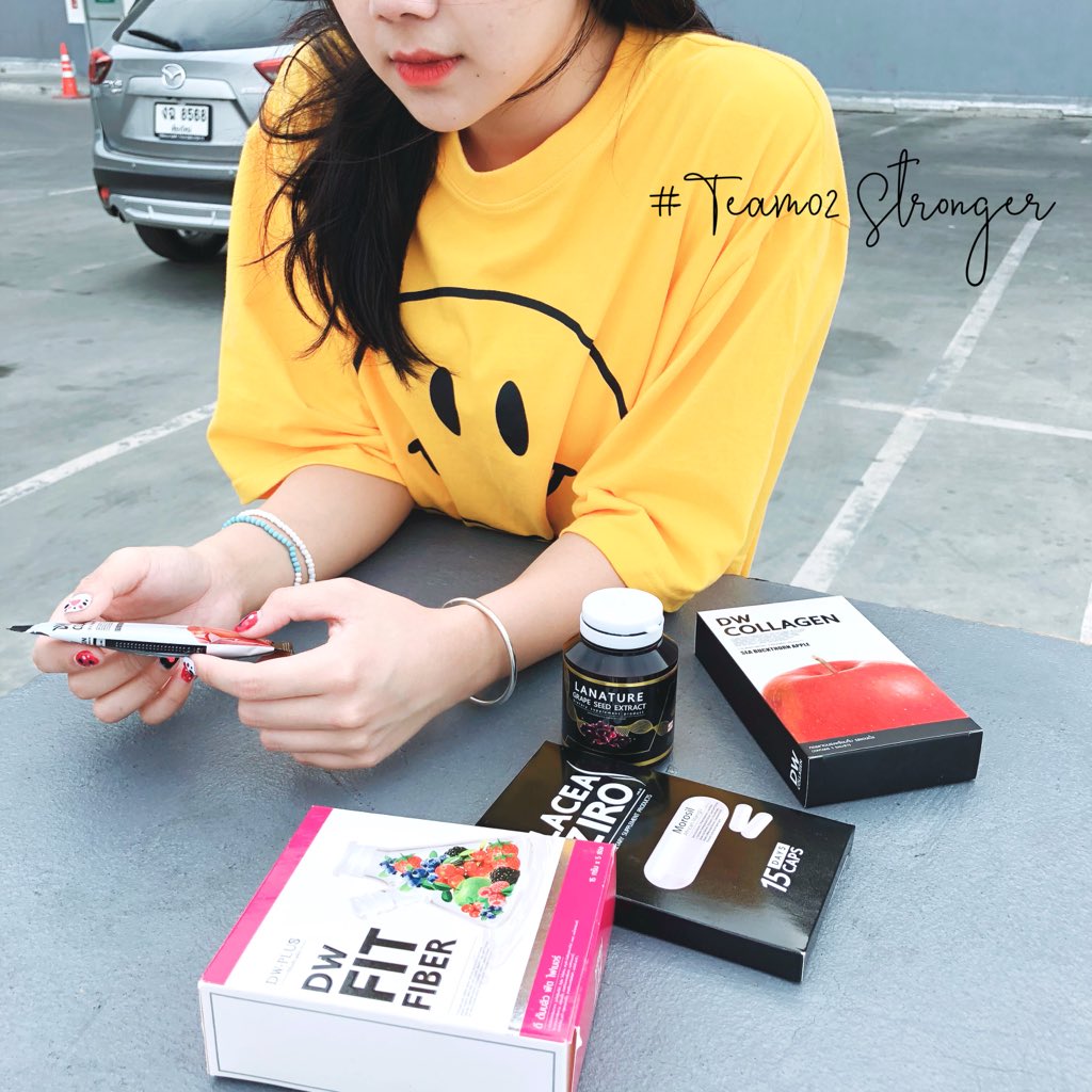 dwplus888's tweet image. กินเอง  ขายเอง รีวิวเอง ถ่ายรูปเอง !!*
ทำแบบนี้ยังไม่เรียกว่าจริงใจและยังไม่มั่นใจอีกหรอ ว่าเราขายของดีจริง เอ้ามาดิ มาหาเงินใช้กัน #dwplus #O2soSTRONG