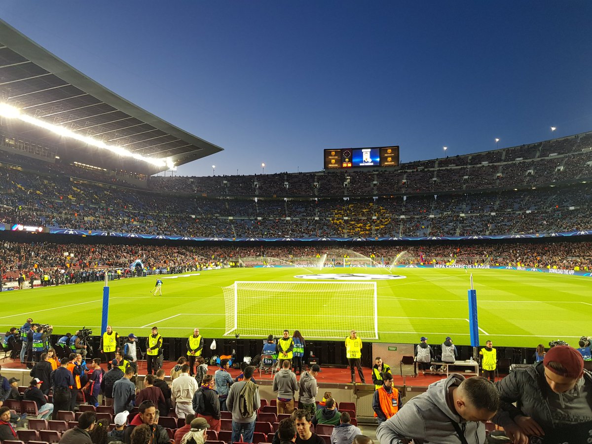 BriiiGa's tweet photo. Vaaaamos Barça https://t.co/qSVFLY834h