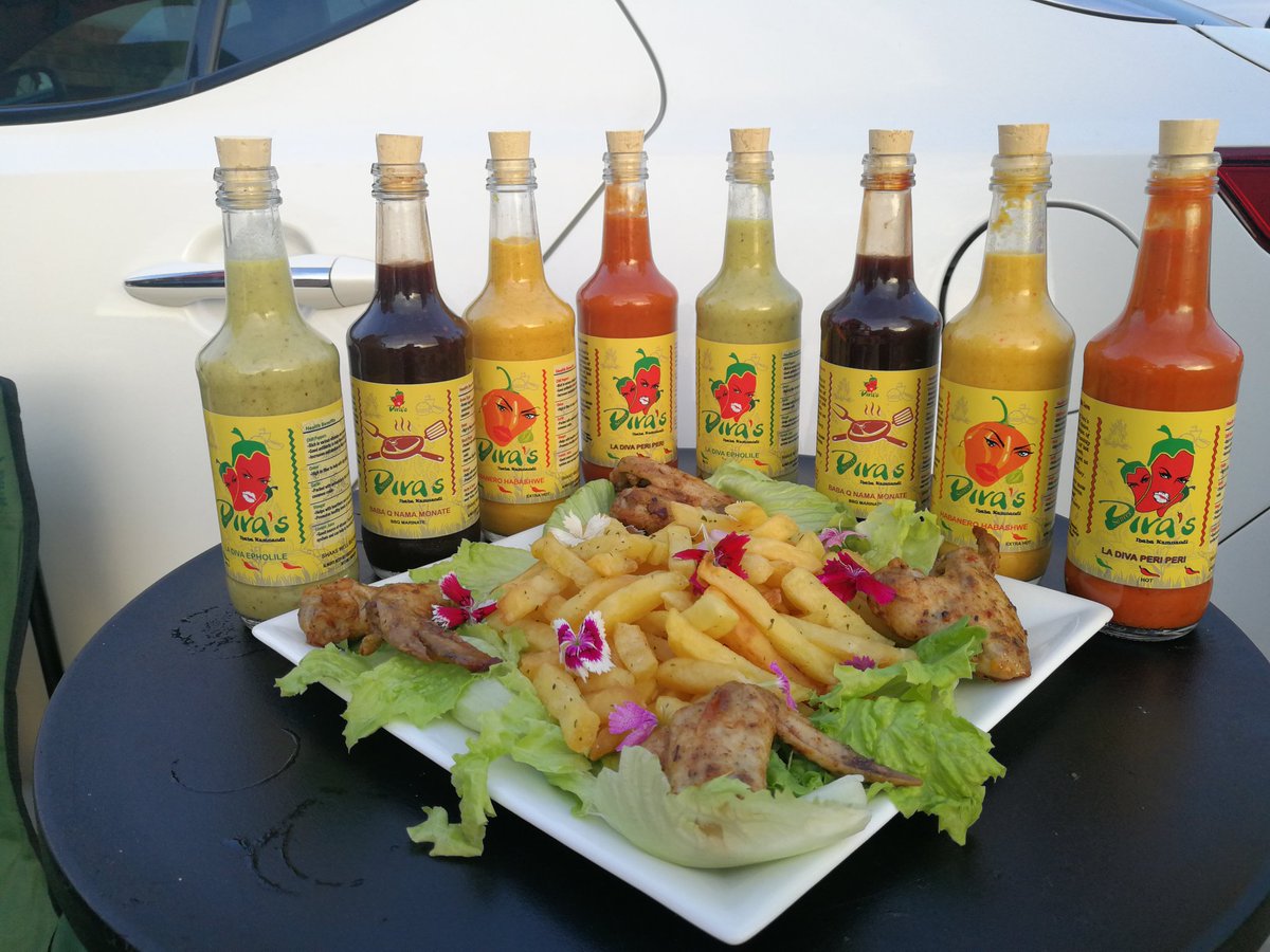 divasauces's tweet photo. Food, food, food... Diva's Sauces featured delicious food by @NgcoboVelile and drinks from #LoxionPlaza at a music video shooting by #ICStudio https://t.co/iognCZ7cc0