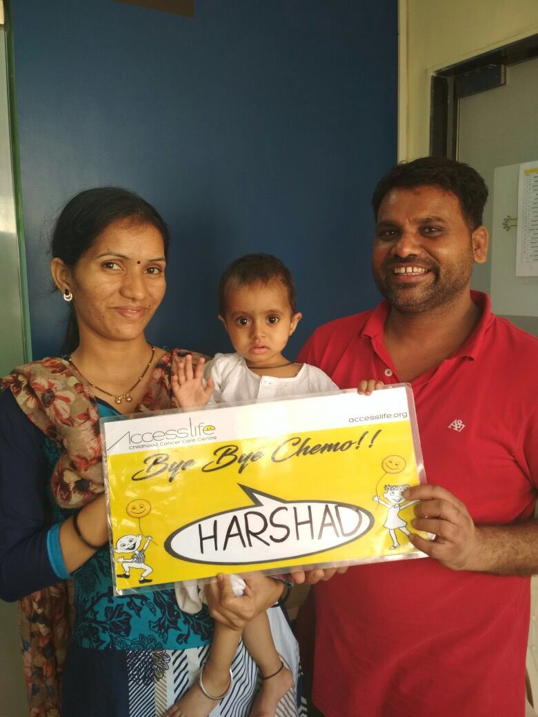 AccessLifeUSA's tweet photo. Not all goodbyes are sad. Some are happy ones too !
It makes us super happy to see our kids finish their treatment and go back to their own homes :)
Say 'Tata' to our lil Braveheart Harshad who has finished his treatment and has returned to his home.
#AccessLifeAmerica https://t.co/3gJxMwkYOz