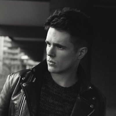 ScottAtch's tweet photo. #NewProfilePic https://t.co/fEZ9OTVLBr