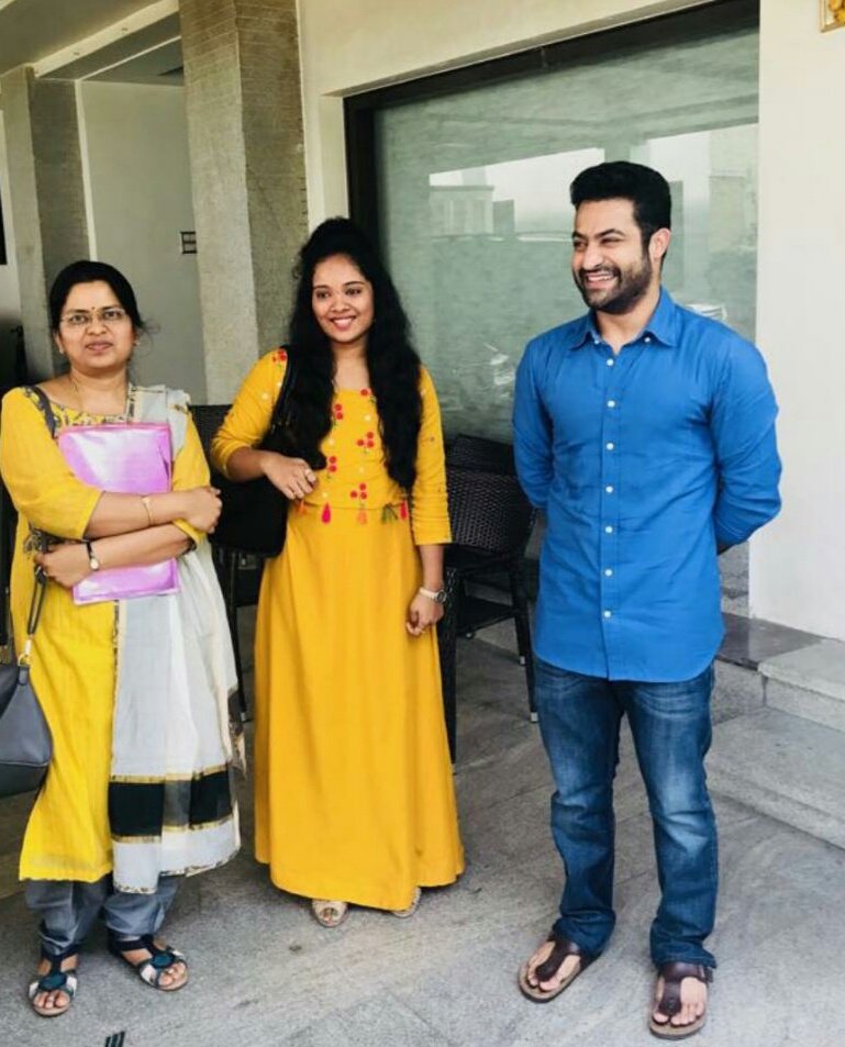 Junior NTR - Pooja Hedge - Trivikram Srinivas begins with a Fight on the sets!