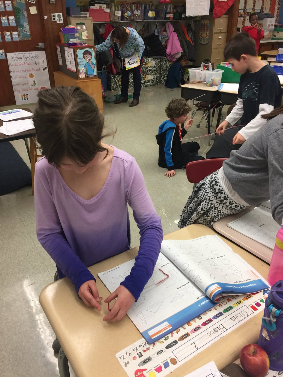 tiaschwab's tweet image. First grade is working hard to creating polygons using straws and twist ties. #sasdnext @SASD_WestBroad #firstgraderocks #math #gettinginshape