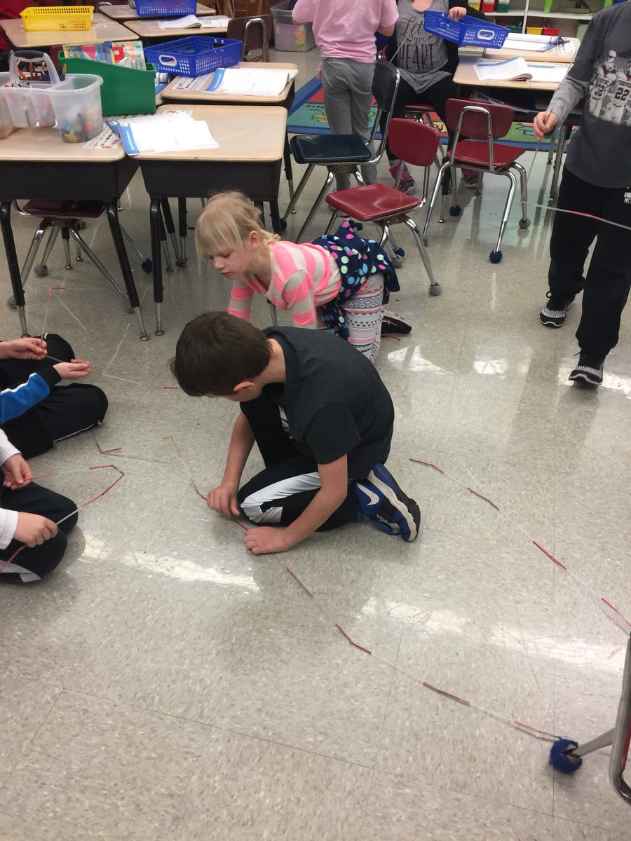 tiaschwab's tweet image. First grade is working hard to creating polygons using straws and twist ties. #sasdnext @SASD_WestBroad #firstgraderocks #math #gettinginshape