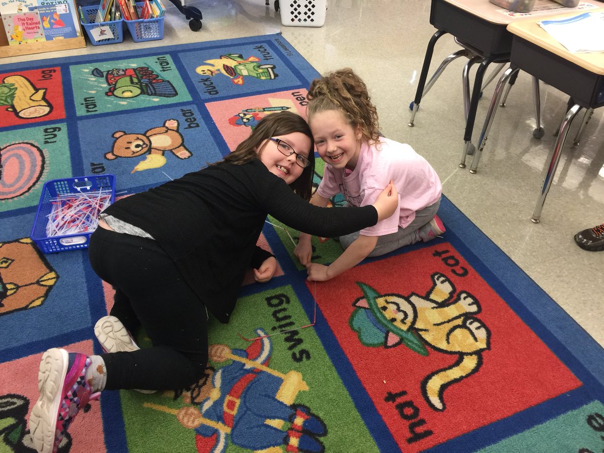 tiaschwab's tweet image. First grade is working hard to creating polygons using straws and twist ties. #sasdnext @SASD_WestBroad #firstgraderocks #math #gettinginshape