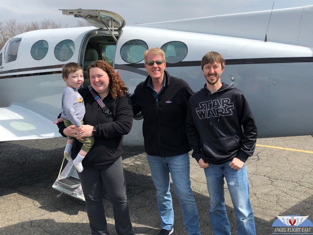 AngelFlightEast's tweet photo. “Wonderful family. Enjoyed spending time with them.”
That is what we love to hear from our volunteer pilots! AFE teamed up with @angelflightsoar to fly Elliot and his parents from Knoxville, TN to @shrinersphilly. #hopeinflight https://t.co/DvMV7h5ppl