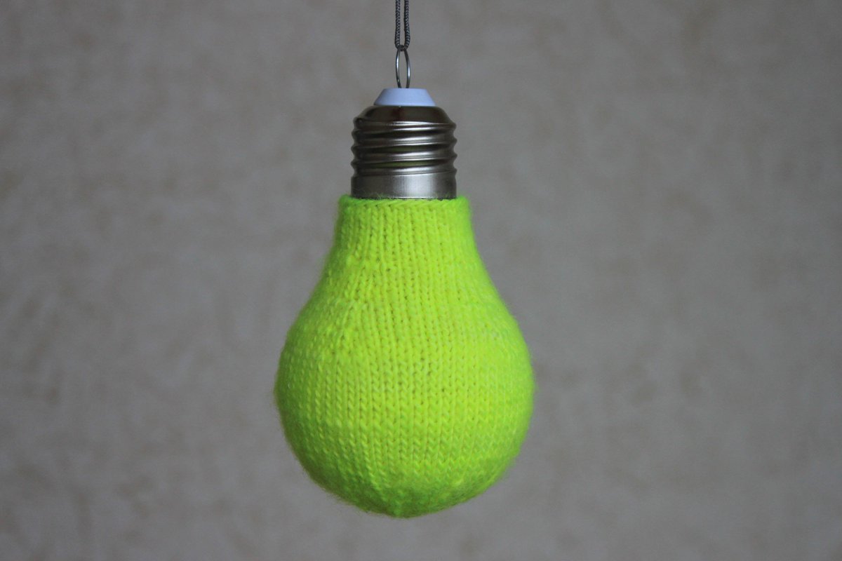 ValyaBoutenko's tweet photo. Excited to share this knitting pattern I wrote! https://t.co/KCpDS93JBS #supplies #birthday #christmas #knitting #ornaments #lightbulb #hanging #decoration #ornament #knitting #knittingpattern #luckyfoxknits https://t.co/MDQucyCXfO