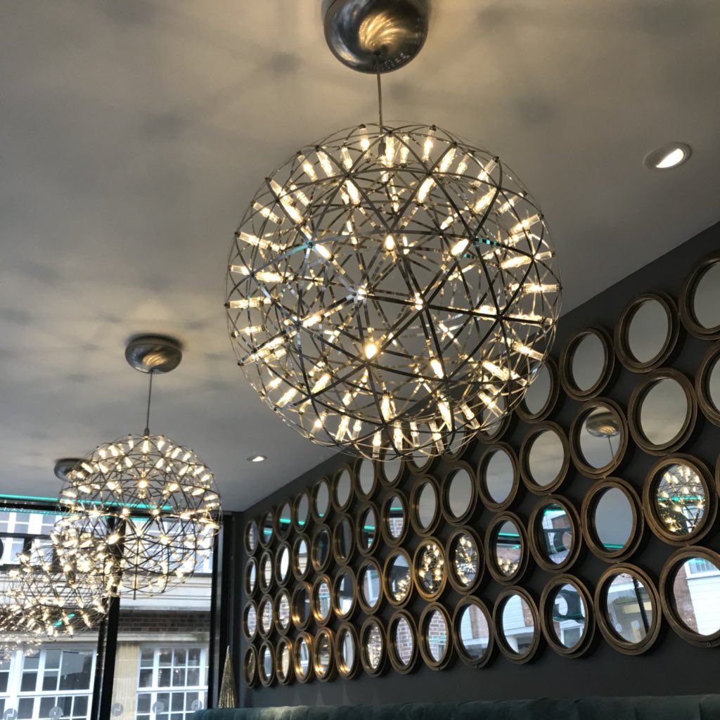 JoPenhaligon's tweet image. First time visiting @chillatlloyds &amp;amp; am loving the decor. Who wants these lights at home! #HaySpring @Princesshay @ManorMagazine #Exeter