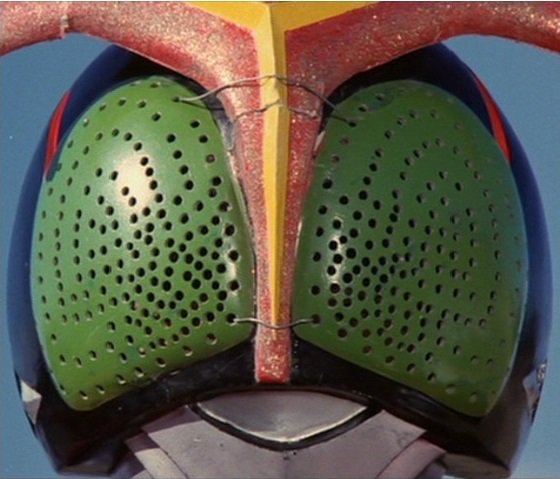 ストロンガーのマスクネタ チャージアップ版は針金補修で有名なスカイ