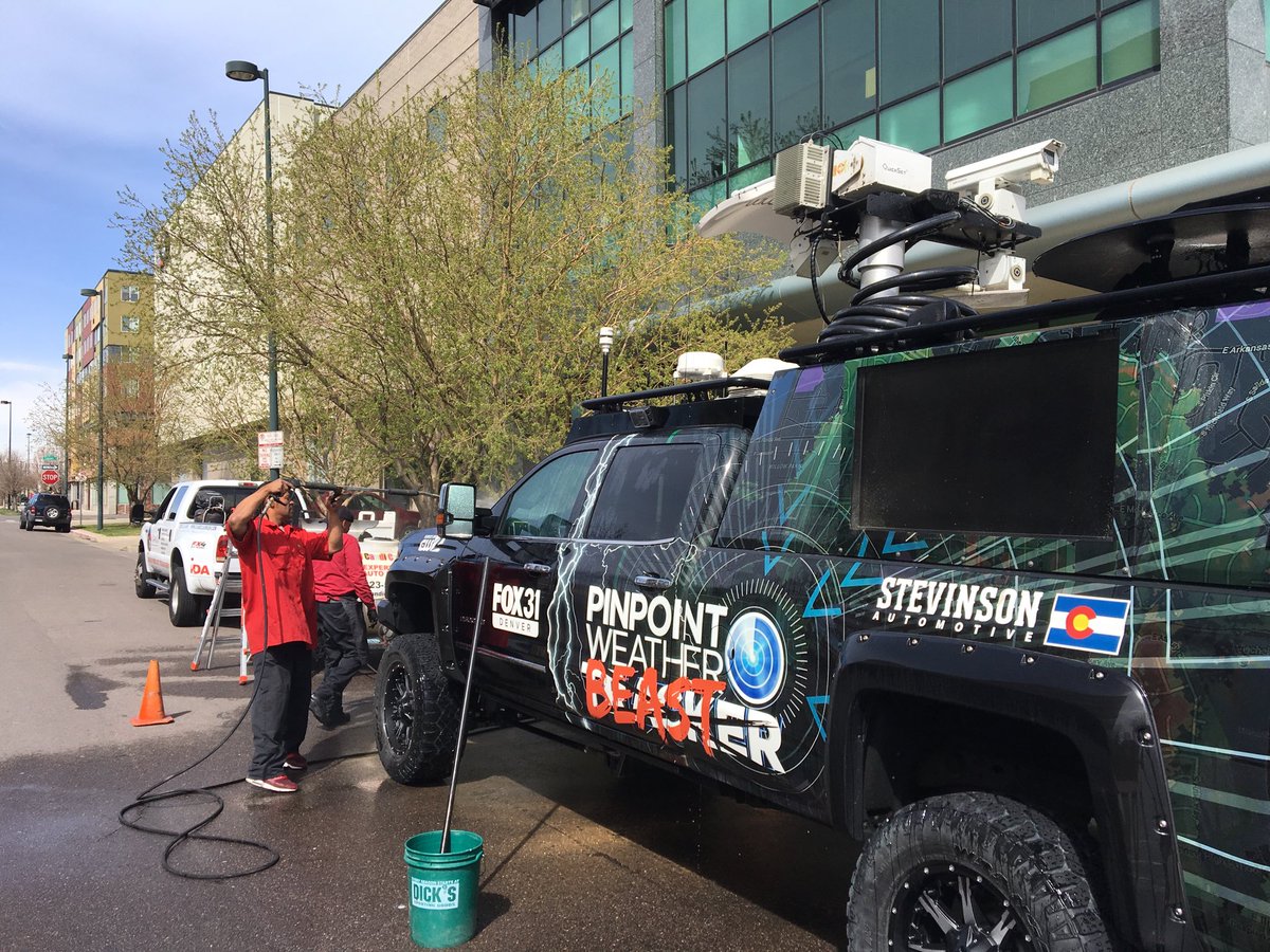 chrisfalin's tweet image. The Beast gets a bath. #sawthebeast