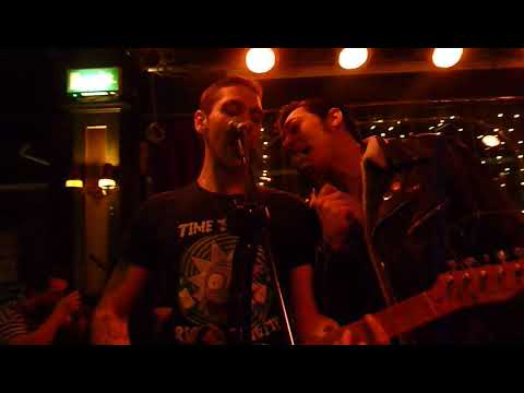 The Blue Carpet Band – No Cadilac – Monarch, Camden – 2/4/18  punx.uk/the-blue-carpe… #punkvideo #punkband