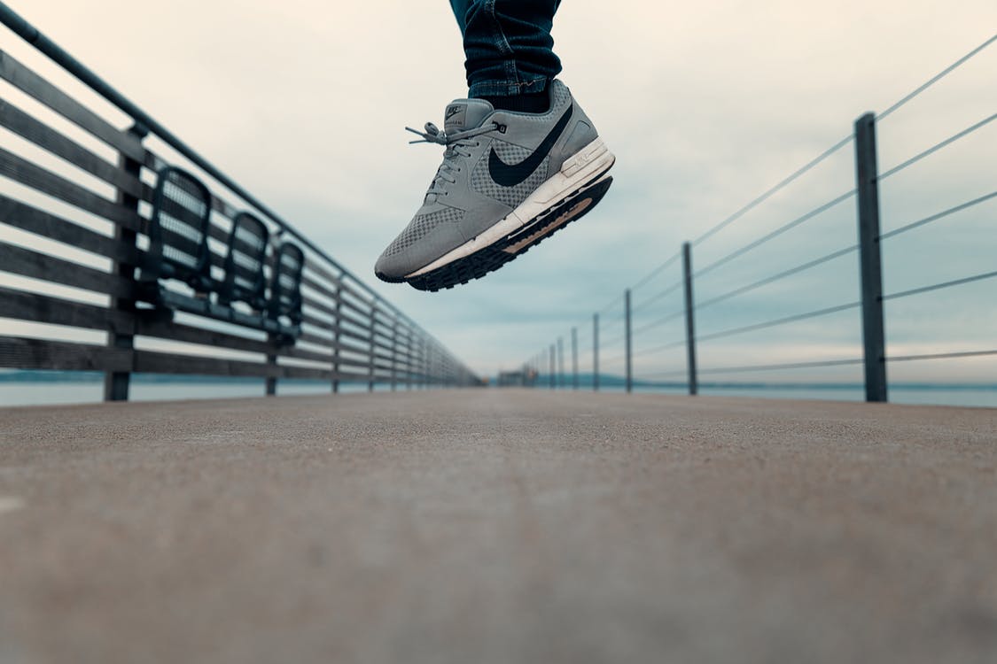 SupplyChainX2's tweet photo. .@Nike delivers 85% of its shoes over #LeanManufacturing lines. Here’s how this minimizes costs: https://t.co/y1GAaTi6Jq https://t.co/0YIZCXuhGz