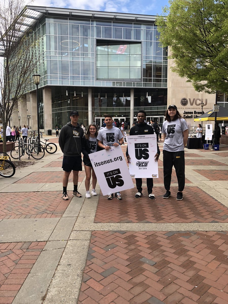 VCU_SASS's tweet image. Thank you to everyone who came out to he compass today and signed the pledge to help stop sexual assault #ItsOnUs