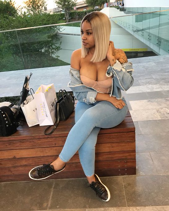 Five days ago #FAME https://t.co/KnML07csrP<a href="/tag/fame"class="tags">#FAME</a>