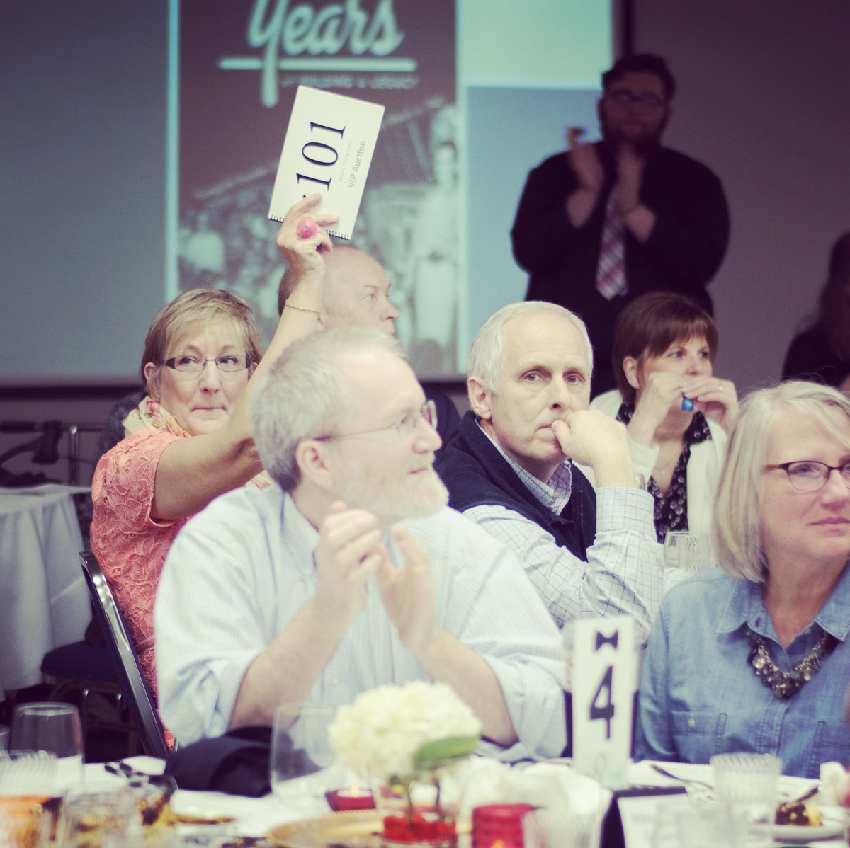 AlbanyYoungLife's tweet photo. Join us for our VIP Auction on Sat, April 14. Get tix here: https://t.co/gg5nBLTacJ https://t.co/np4jfSi1Hq
