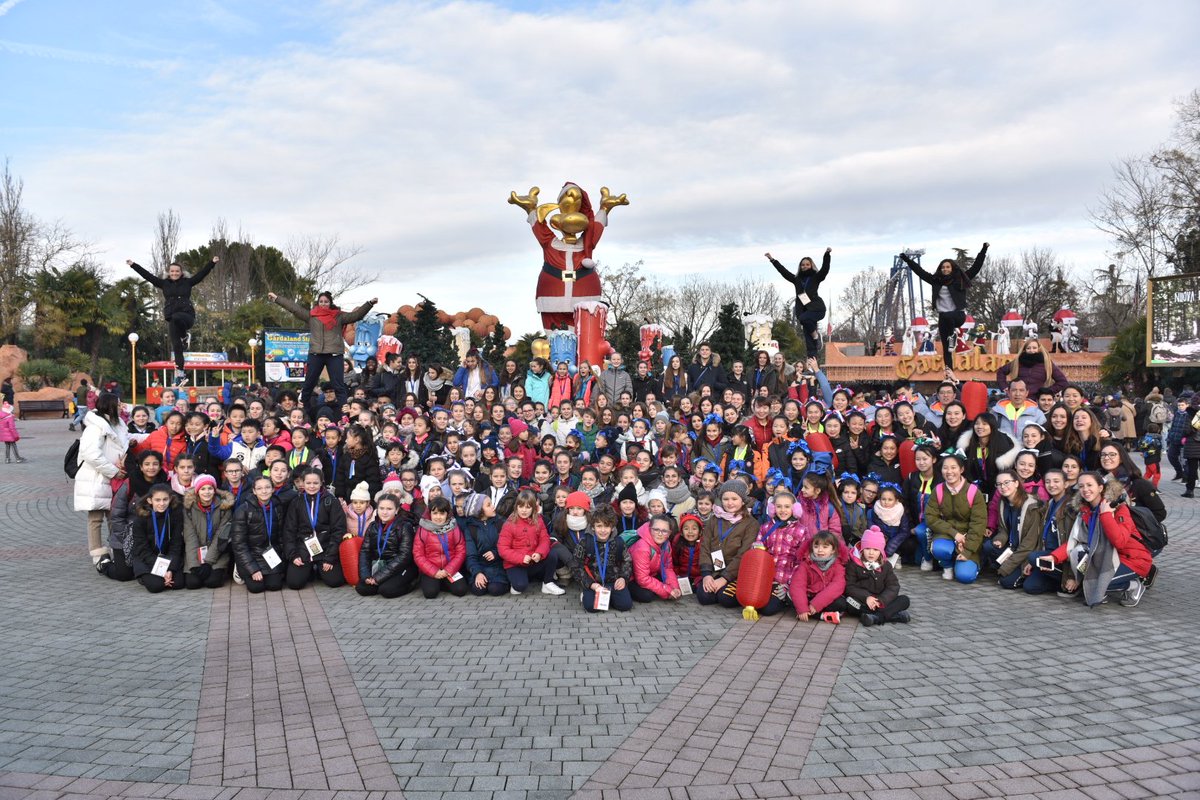 leganazcheer's tweet photo. GARDALAND CHEER OPEN 2018 ▶︎ #GardalandCheerOpen #GCO2018
@gardaland @FederCheerItaly / #Cheerleading #PerformanceCheer
Articolo: https://t.co/rvFCbjjqBL https://t.co/yC82qLT102