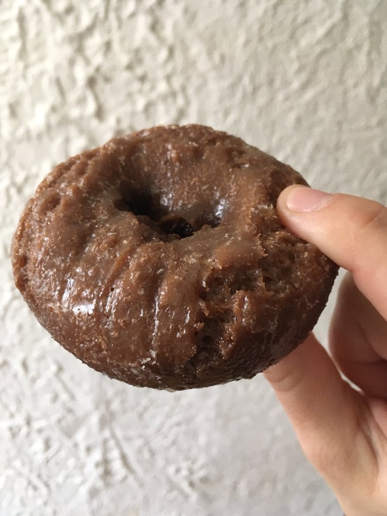 nataliegould14's tweet photo. Attn: the last donut has been consumed! 32 donuts in 32 days* I would like to thank everybody who has helped me along this journey. I couldn’t have done this without each and every one of you liking my tweets, bringing me donuts, etc. *way more than 32 days @TB_Ultimate https://t.co/R1IRCyFIle